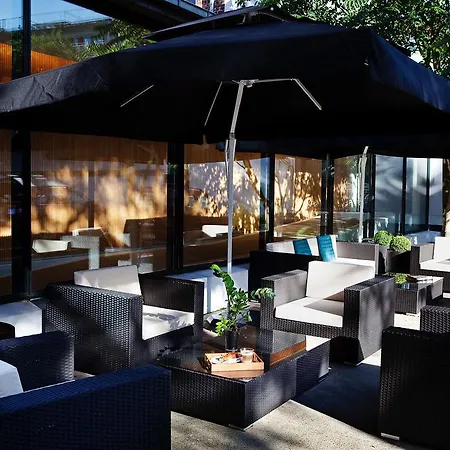 Oasia Hotel 3*