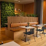 Hotel Oasia