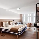 Hotel Oasia 3*